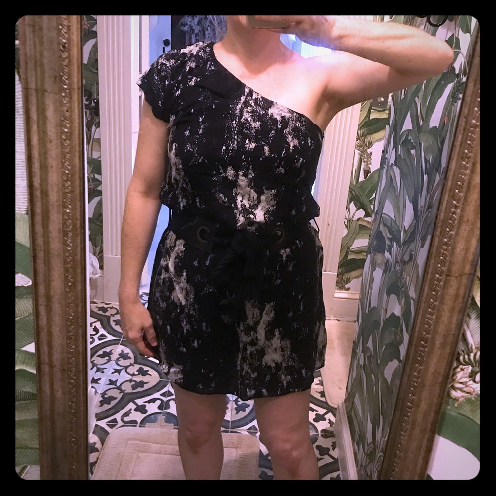 New Final Touch mini dress with chunky belt Sz S